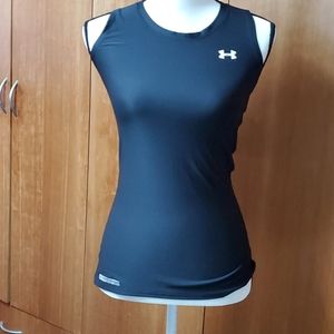 Under armour tank